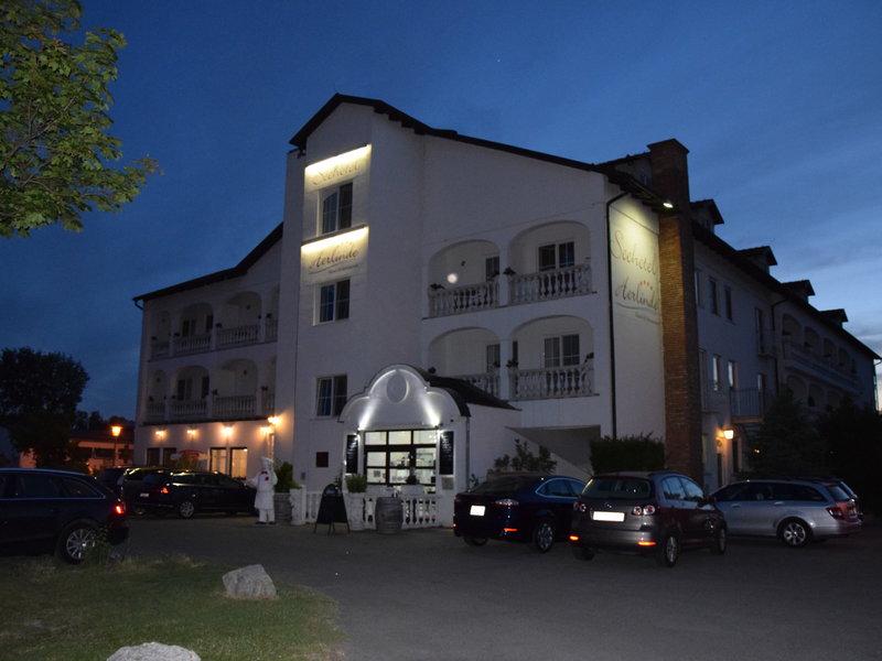 A95CC2D5951555685A34ED8A30A7131E