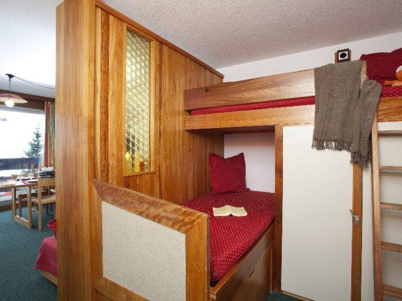 DA62C47EF8B7E4D591B258782B1D27E4