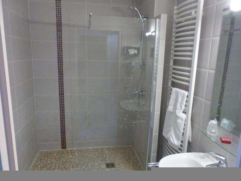 6784D79267BC84E102BF23AD1DE28504