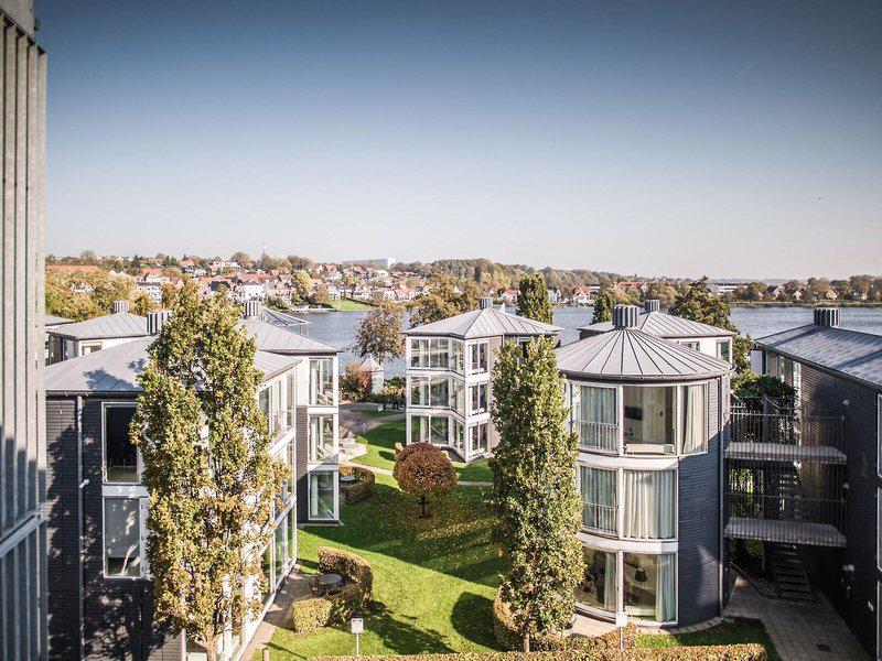 A557AA9FEF0434088FE827DD11FC67F8