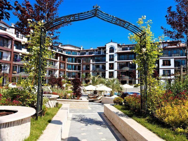 07F7EF8794B1794C0597165A076B2EAE