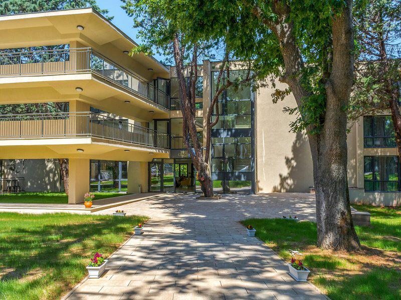 6A243869D22DC5B20DA3A4FA5C38A918