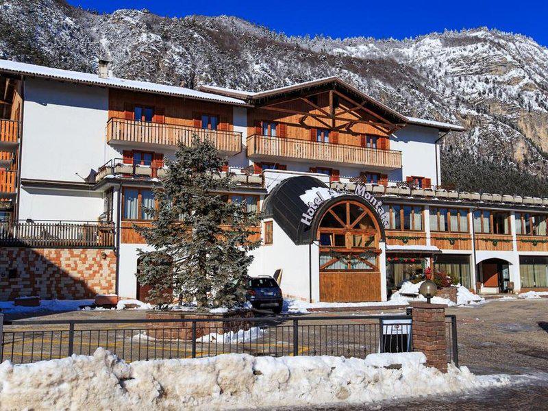 EE4CE3AE945D2894B2F7C17E981E8E9F