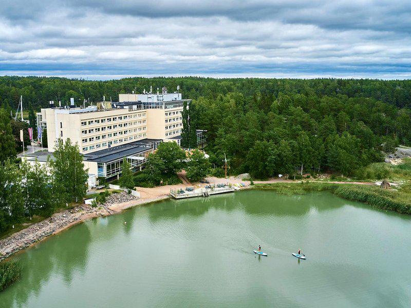 399852DAF37FCB9676A0B062F6565558