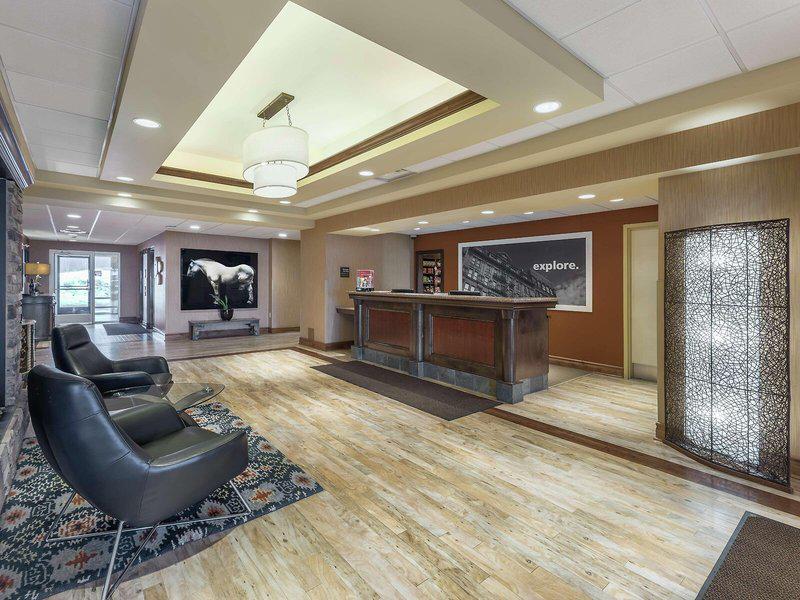 41FC0E71E2B132BBFFDD2E277CAC1C29