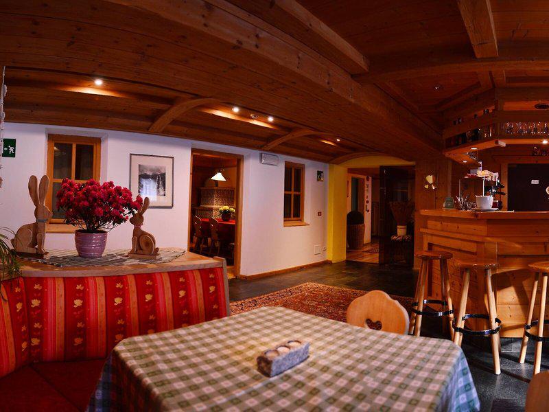 F07094FF4340FC85C9AD9269BD6C1D3F