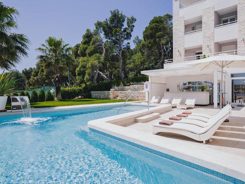 A0029D8F1AFCC3BD86F6B1BE50637B69