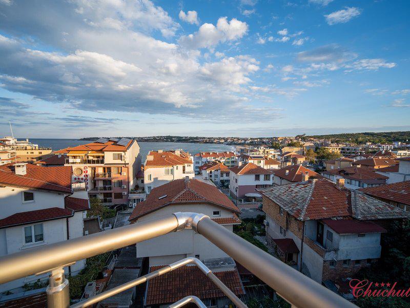 0AF87ABF8B56B71F047D0E0E070619D6