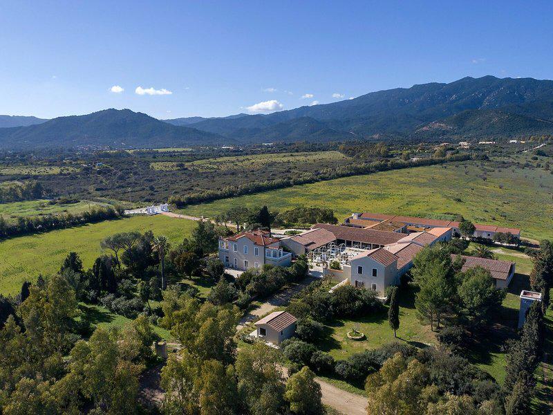 B4E2B8875F00300B94FCECBB297AE85E