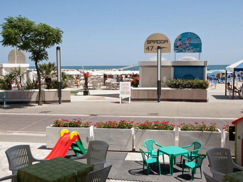 0E0C1794C5A81855F7E4DA2BD65A066C