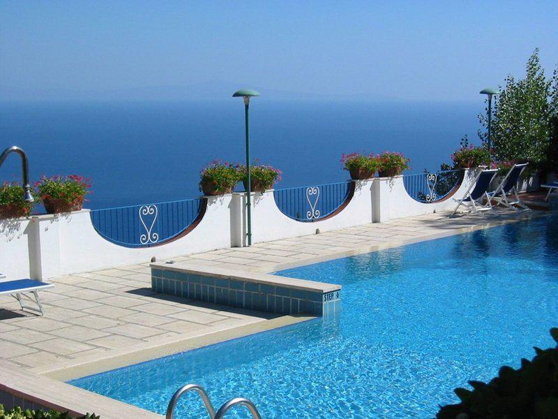 B1DC340A420263DC970A4E6628A11A01