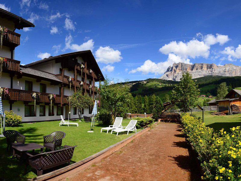 141E2364445FE610DF38CB9F0A474F42