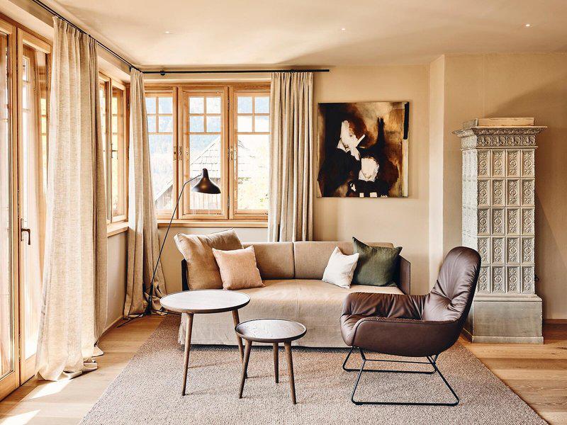 E047A9735D4CBF986B9BCD8B11F9071D