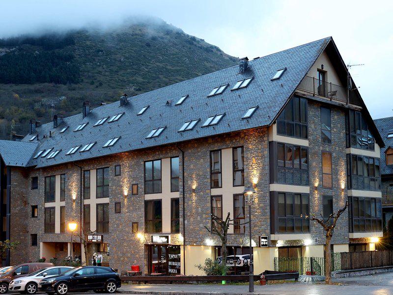 9701F71F50A9E32414534A7741D9221C