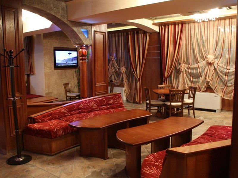 E5F553F164C8055E5DAE836727CA368C