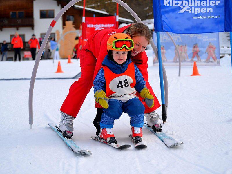 B94C7DD9C2C59ED78FBBDF9C9C3DEBD2