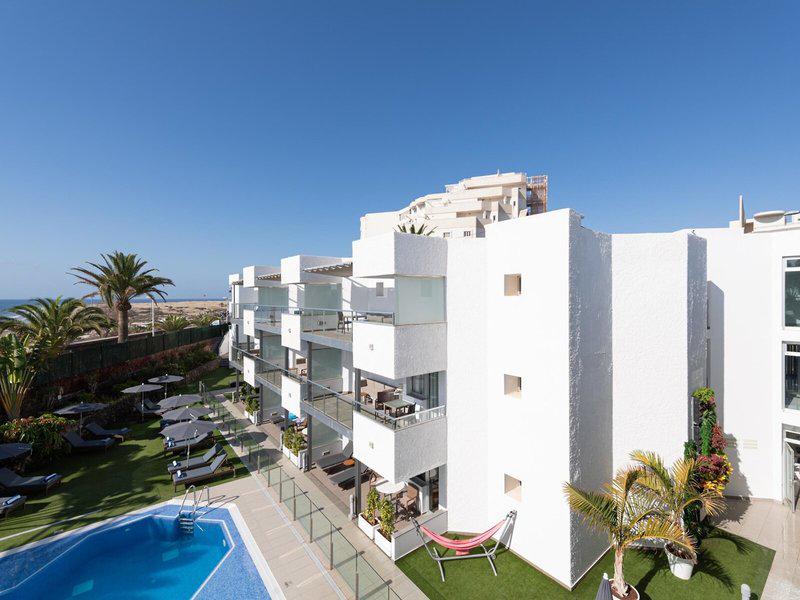 03FC1A1E93196E72853DC5AD25120EA0