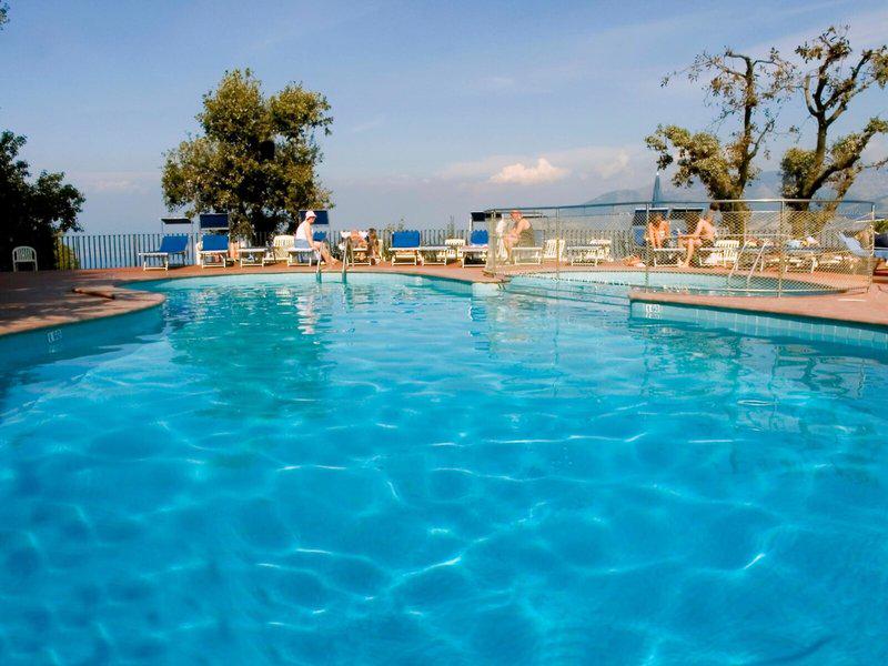 BD95C4B73AC5FF97739C209D8273524B