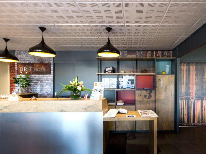 F6061E18975C75821426F9E5714A47A5