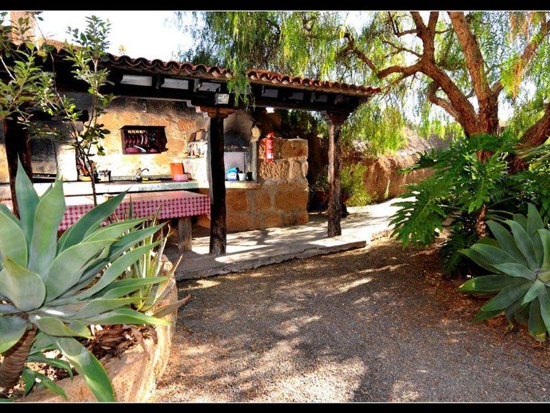 D8330192BFBE8B1E30C8E82E3B63DB9A