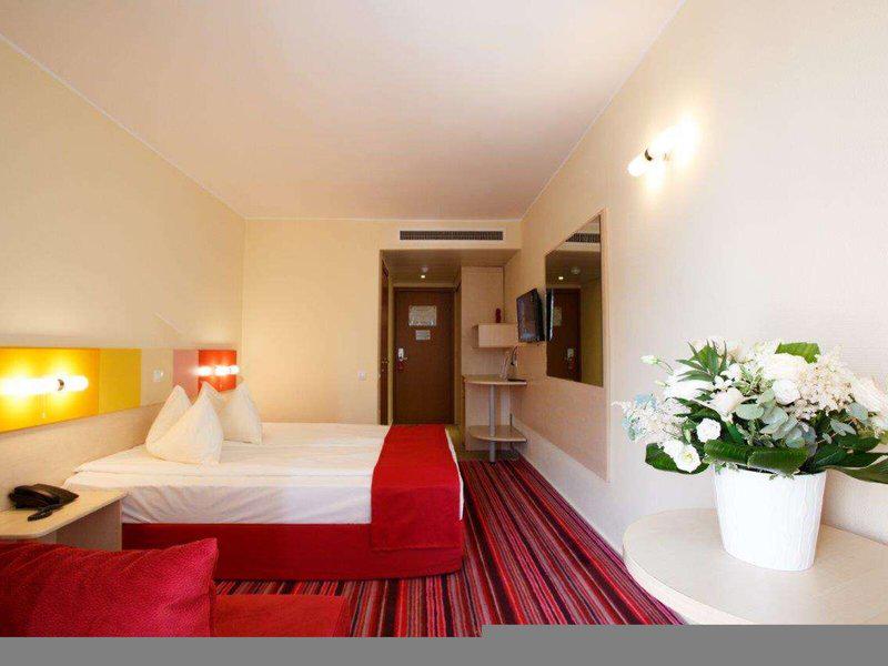 E2CA2A79EC0DB49AFE6BAD3908449E69