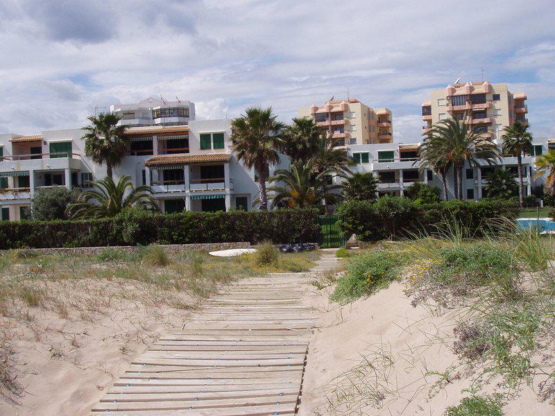 9038194AFC3F041526D44265BA2D6B6B