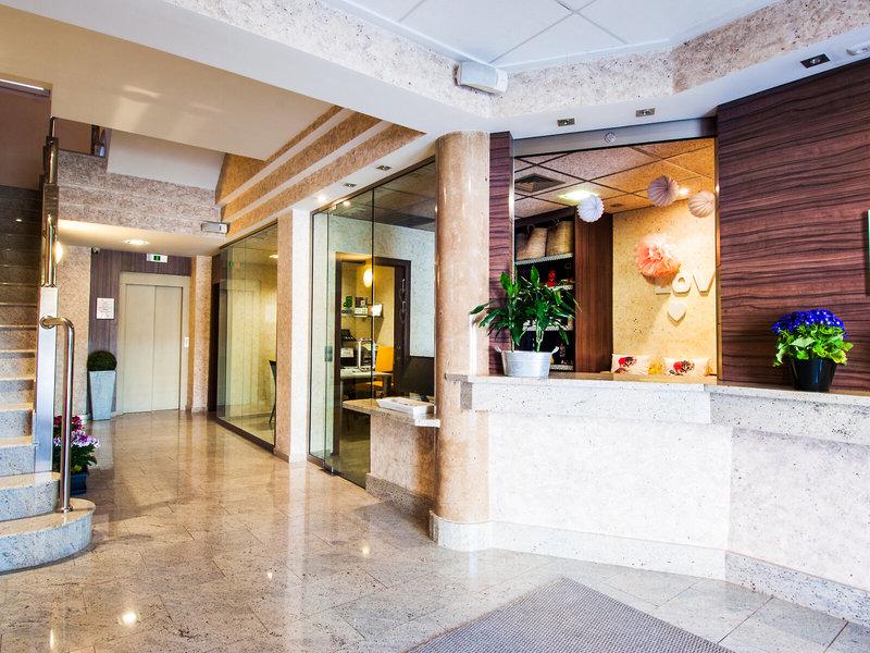 4AFB511B6FD40BF8F2CD018894775F61