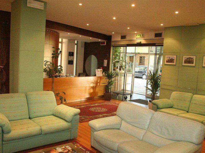 2C451385E44906B6D08AF3E8695D45F5