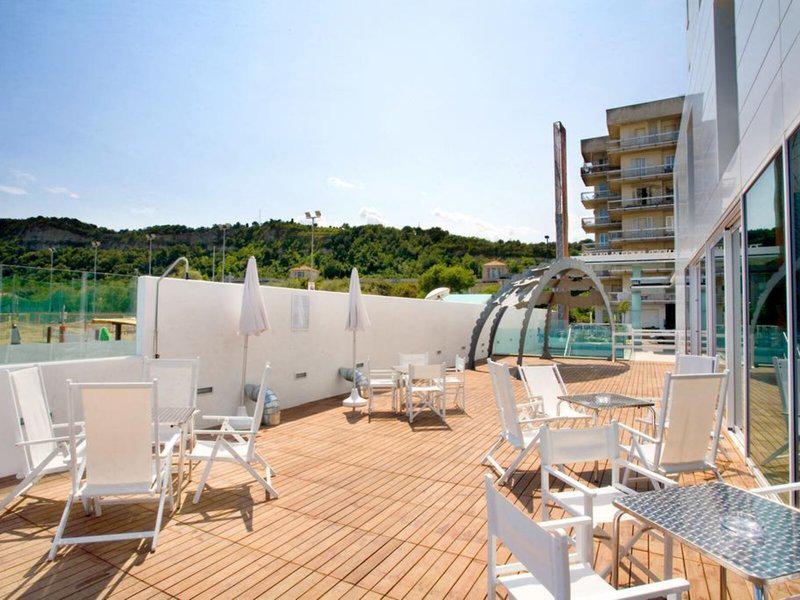 4AFF57CDA576339BAF029BA212B5B040