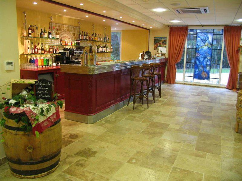 2125F02DD79AADEB4047E183C6666C86