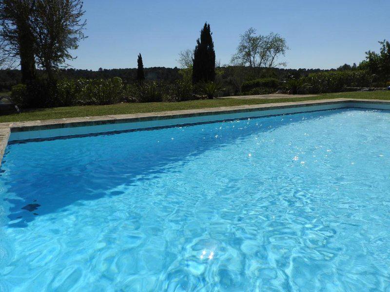 6AC890B230D8B5152F9B89CFC15C383F