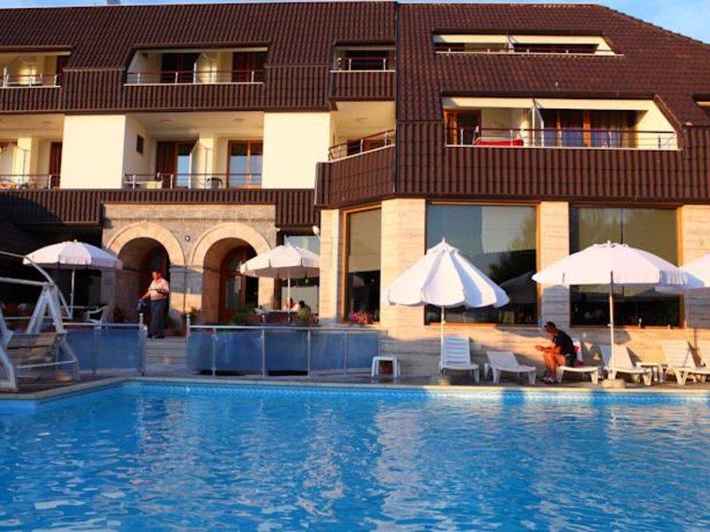 C17DFB16E3855D30ECF4219FD501F5FD