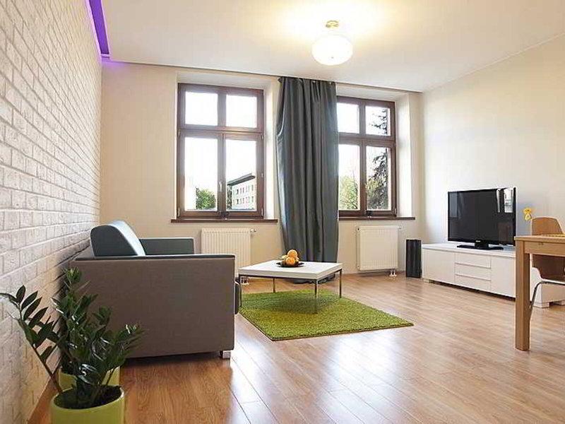 DE698FC463F9E88293799A817BC4C85E