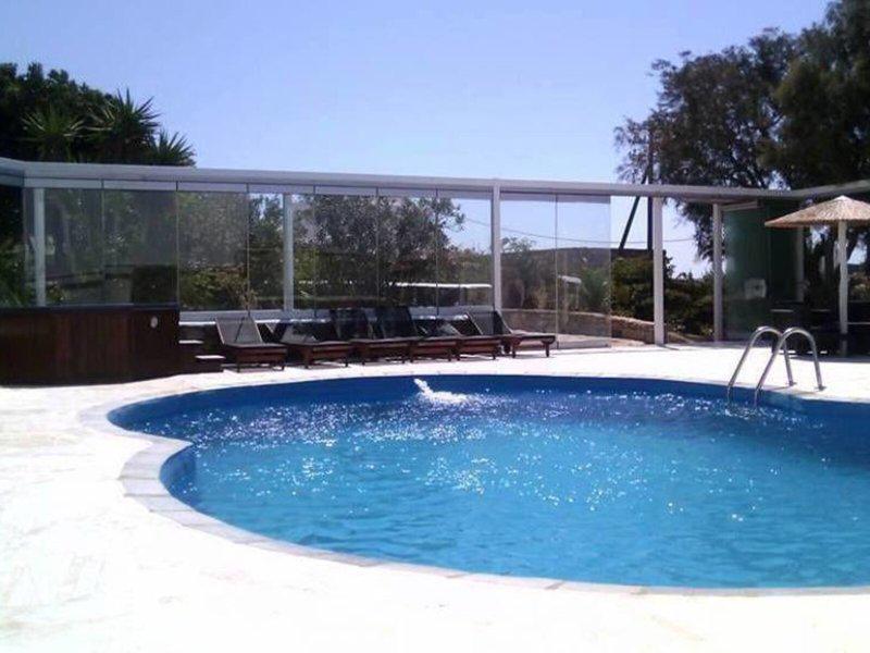 1A07A0DD3524A44F039778F05E2F8CE2