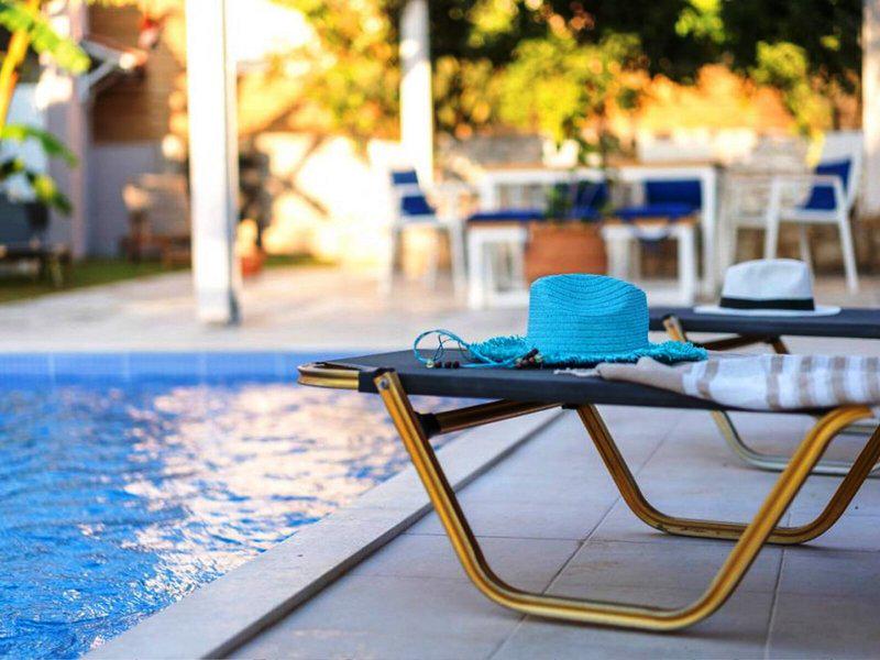 A19A4F4C45C1B69C3CF2BDAD8730A044