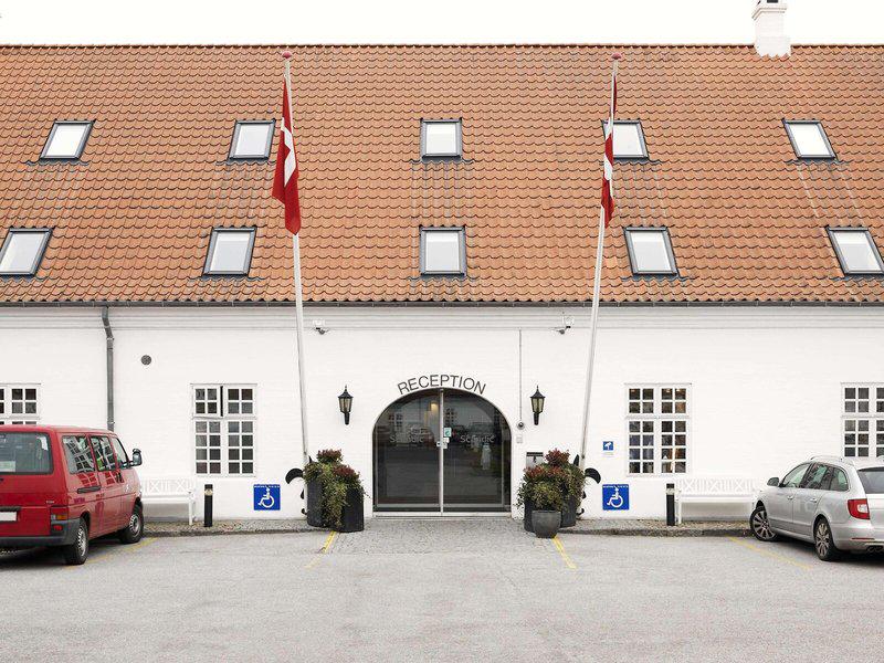 7F5EDF74B19E175B8B837C7B13E76809