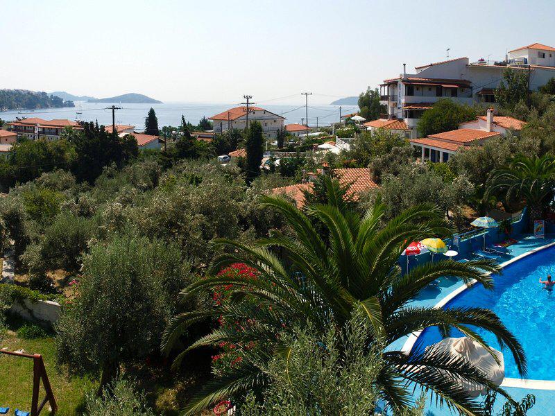 EC8736B36FB4ECFC7FB6948129503171