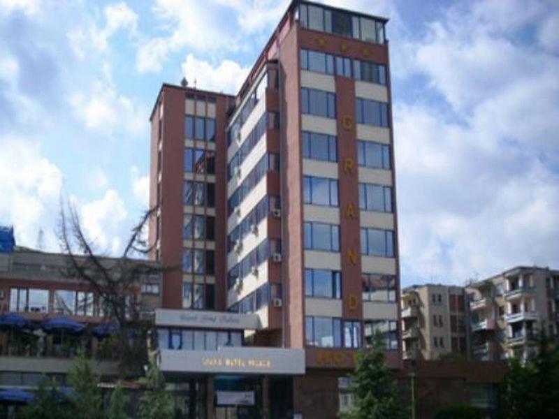 1BD981965D97AF8C983AB38219990095