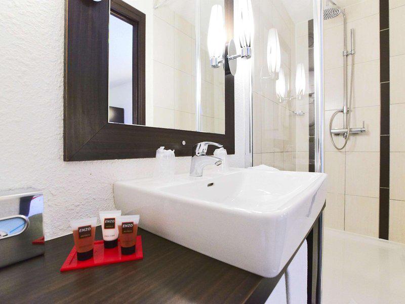 562FA03A38617D14B26B41A20206C48D