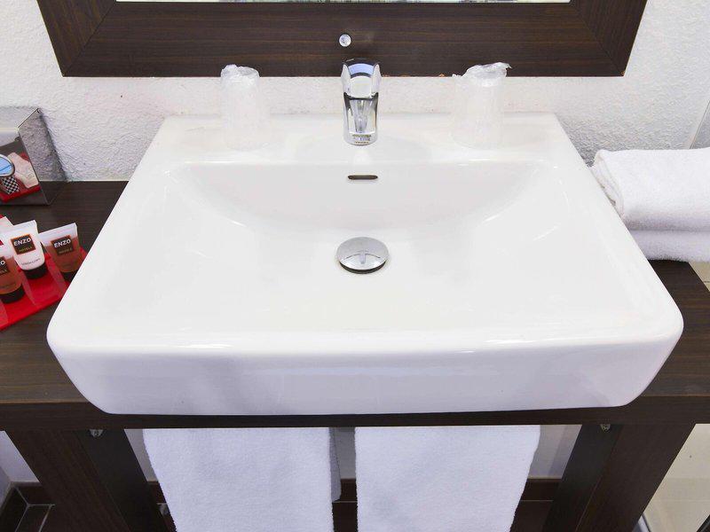 4E157A01DFE74A41882610DB09BDD3ED