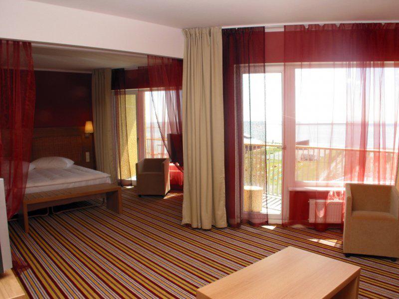 2812A95950D41D5C392F4917EB4260CE