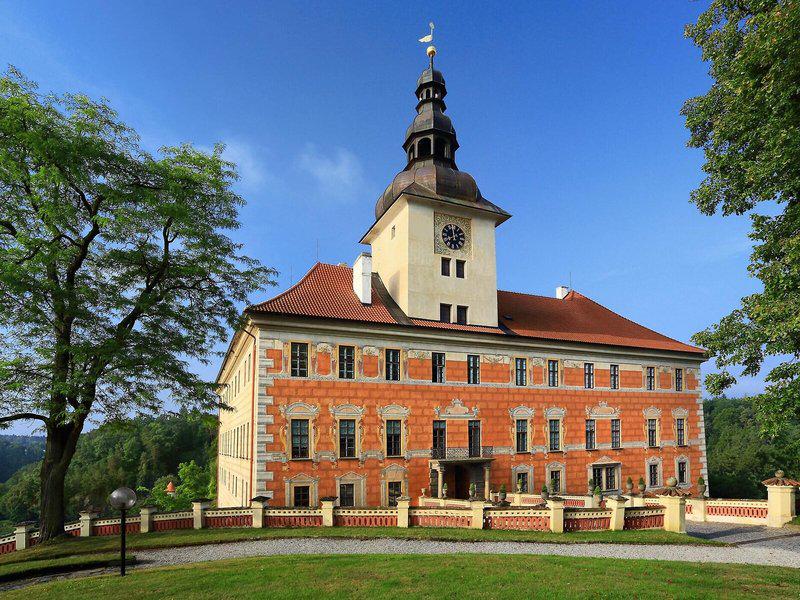 AF99D34EDB2AA2281B24C5DC798E811B