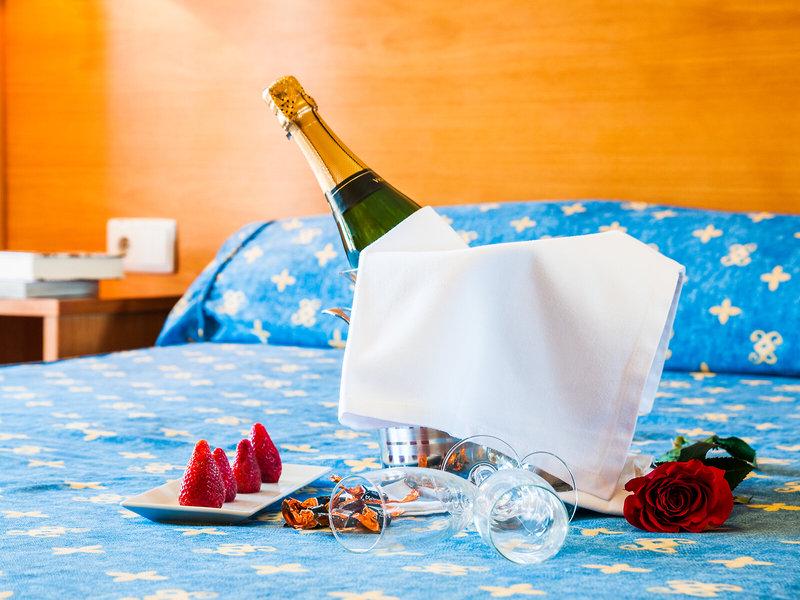 37A91A93DFC6909F4538346F496134A0