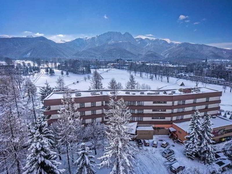 E93AF49861912C2411FAB363C7A8DD28