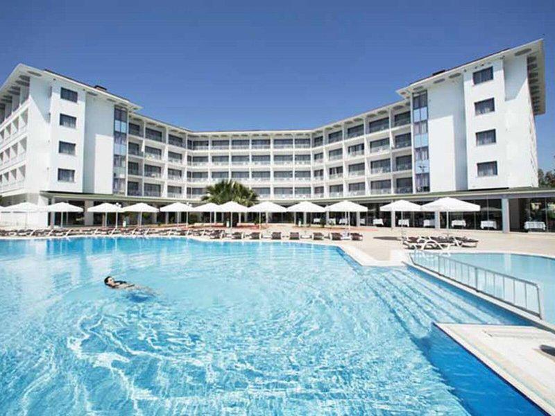 A8BFFAACF1D130F658CDE4DB65B3EEA1