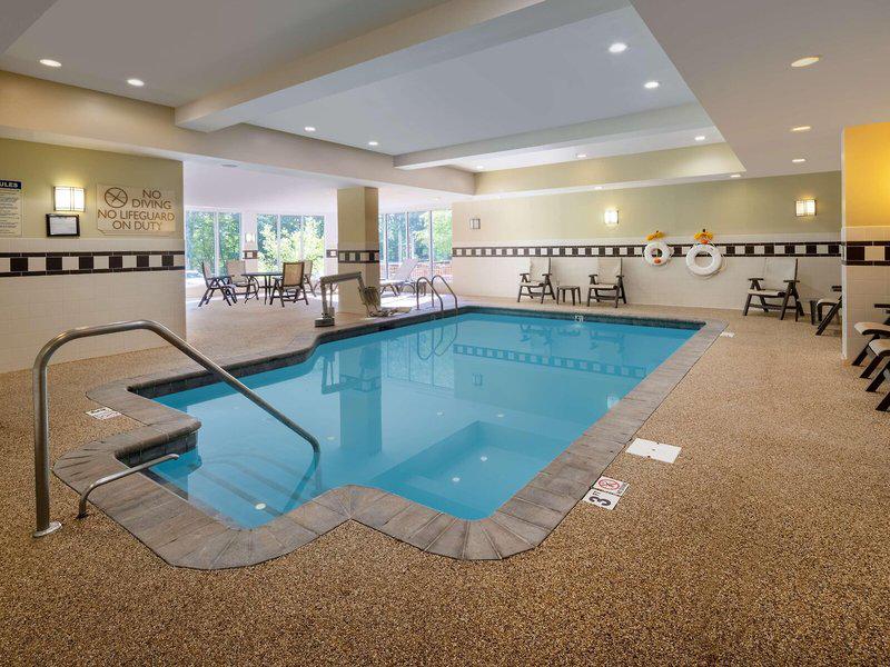 3D28E645811BF194E24791618EC82418