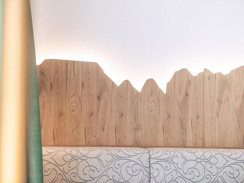 C7792BF56B3BA43F54A49D5F8AFDEB4D