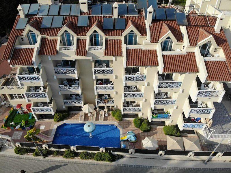 D77CA902B0F33F12FDA50458DB16B2D5