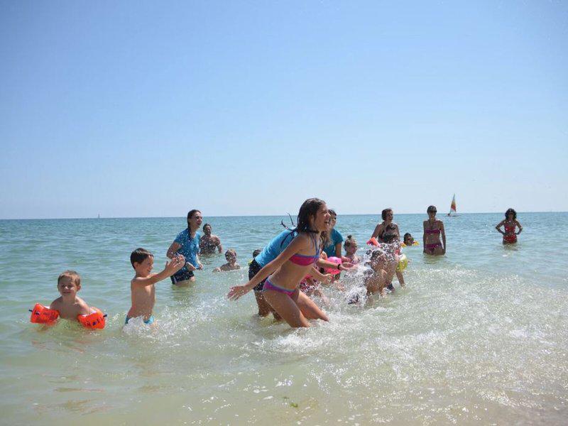 877FCE22022B811A7C2AFCFF2D14B00F