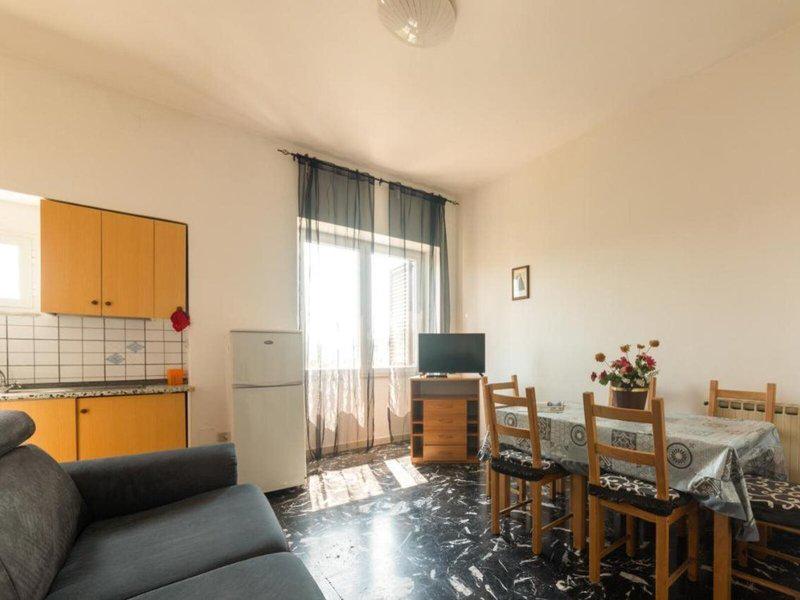 923B8C74DCC9F1424E72DC4911F1A820